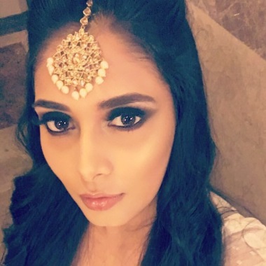 Makeovers By Mehul Arora
