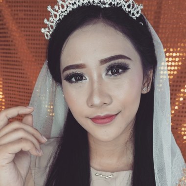 Alicia Tesa Makeup Artist