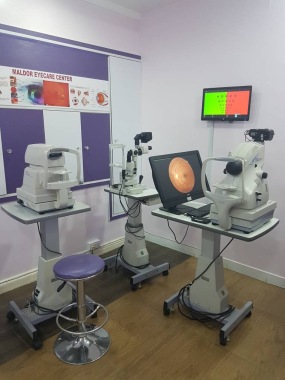 Eye  testing equipment 