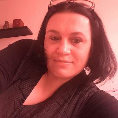 Femme De Ménage