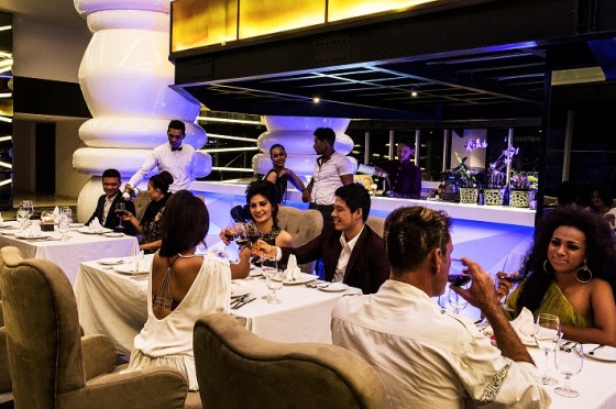 Leet Sky Dining, Aston Kupang