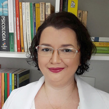 Psicologa Marianne Brandão