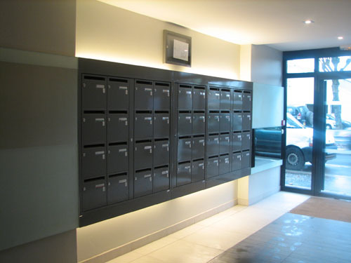 Pose box