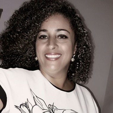 Viviane Tavares Psicóloga - Crp-*information hidden*