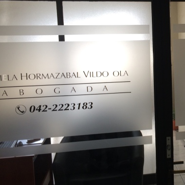Daniela Hormazábal Vildósola, Abogada