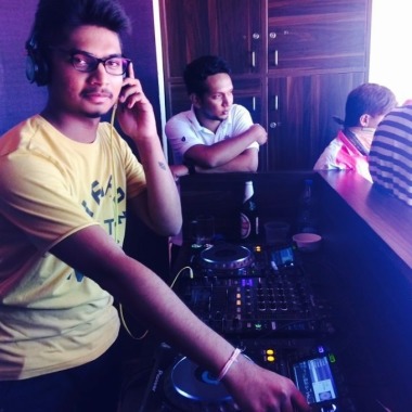 Dj Vamshi