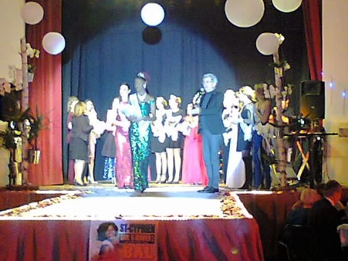 Location Eclairages scène Défilé Miss