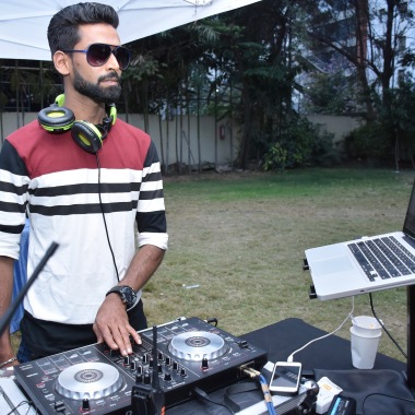 Dj Akbar