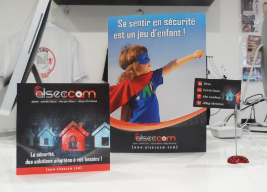 Carte, plaquette et pochette commerciale