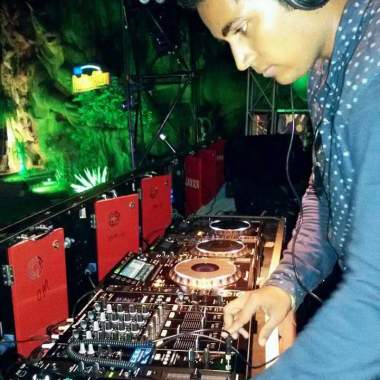 Nikhil Thakkar