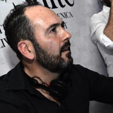 Dj
