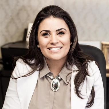 Dra Michelle Cecchin Nutrição Integrativa