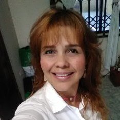 Alida Zachenka Carrera Nuñez