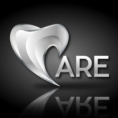 Dentist Specialist In Teeth Whitening Professional