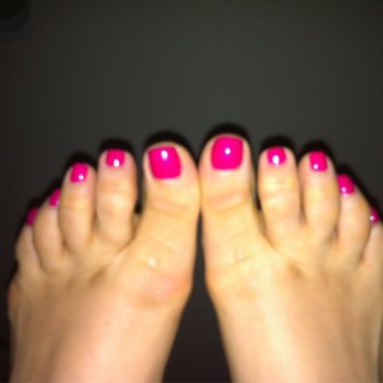 Gel uv sur pieds couleur intégrale peut-être aussi fait en french 25€