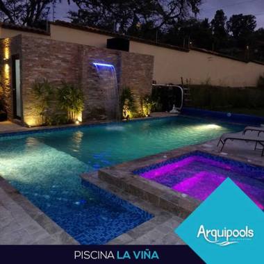 PISCINAS LA VINA