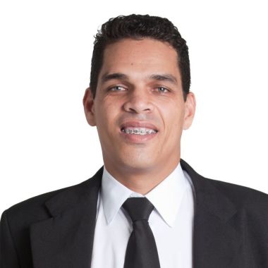 Celso Samuel - Corretor De Imóveis Em Santos