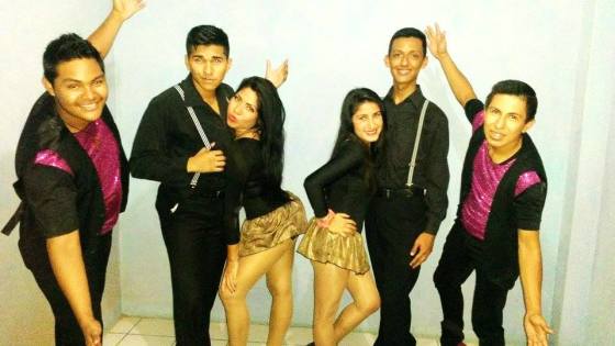 Show de Baile
#AstridLucia
#VamosPorTusQuince