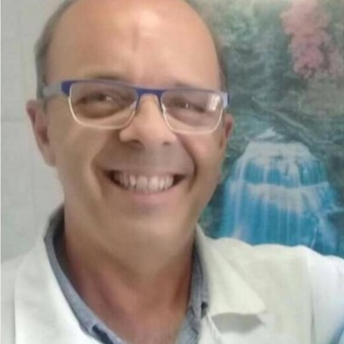 Carlos Vergueiro - Dentista