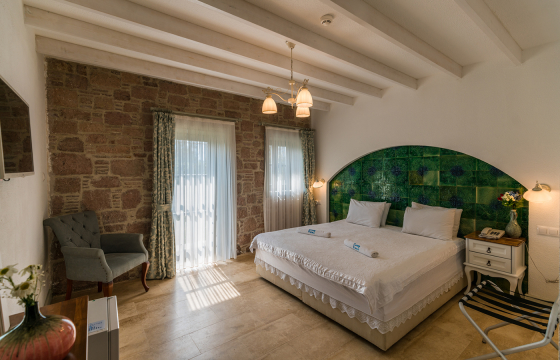 Cunda Fora Butik Otel