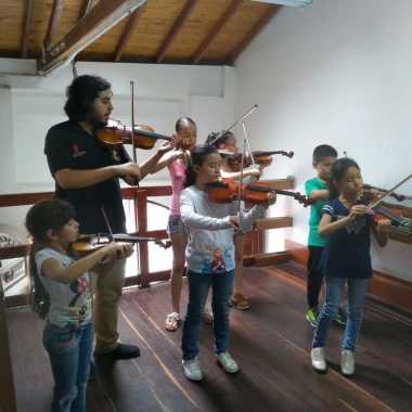 Clases de violín - Para adultos o niños - Islamúsica