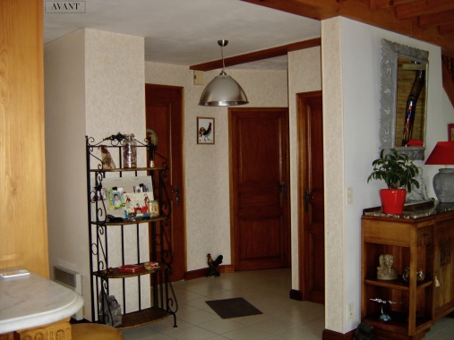 Mission Conseil, choix des peintures, agencement et disposition de la décoration. Entrée APRES.