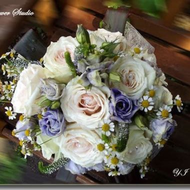 Fleur  Love Flower Studio