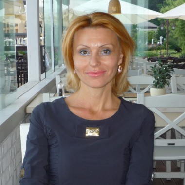 Mariyana Yavasheva - Opérateur De Ligne