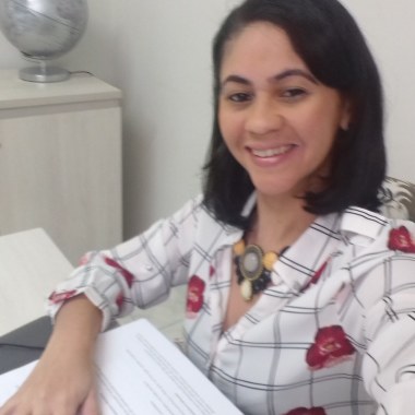 Paicóloga Clínica Liriane Oliveira