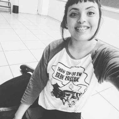 Letícia Santos - Dog Walker