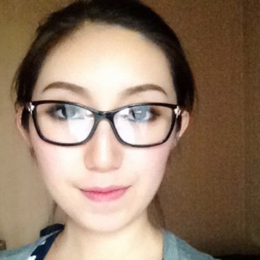 Leslie Maquilleuse Professionnel
