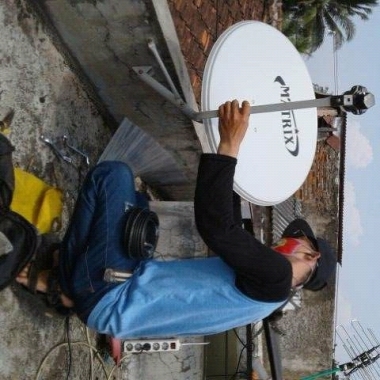 Ali Parabola