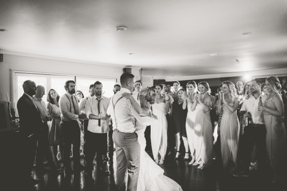 First dance of Heather & Rob's Wedding