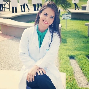 Beatriz Farias