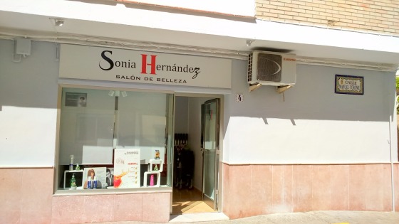 Peluquería unisex y Estética