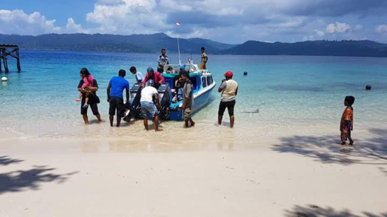 Tour Pulau Saonek Raja Ampat 2015