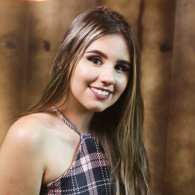 Maria Vitória Sousa