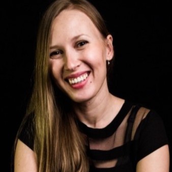 Liubov Traductrice Trilingue