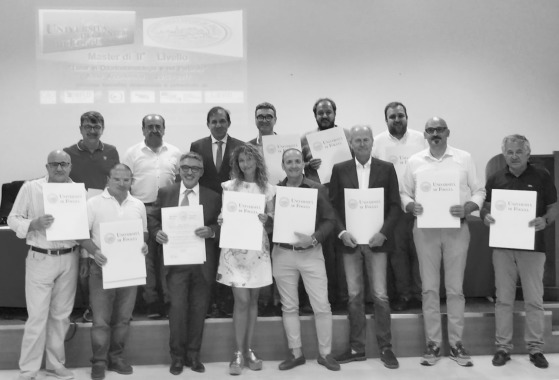 Cerimonia consegna diploma in odontoiatria laser