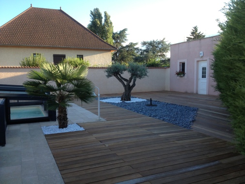 Terrasse Ipé + plantation + galets