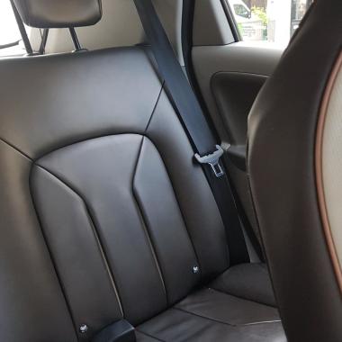 Lloyd Chauffeur Professionnel