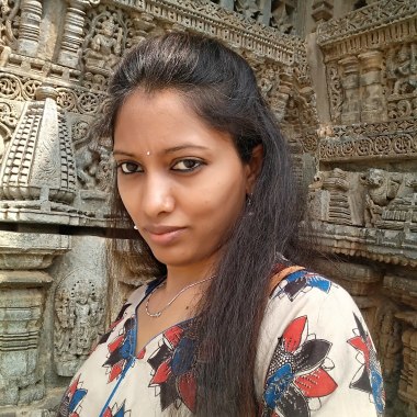 Aamuktha Designs