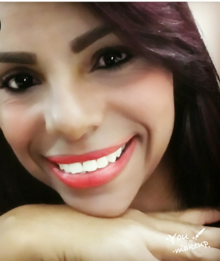 Cabeleireira E Maquiadora