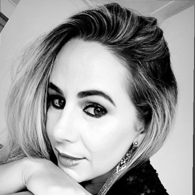 Magda Medeiros Make Up