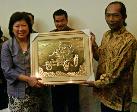 Budhi Brassco & Ibu Mentri Perdagangan Republik Indonesia
