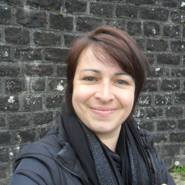 Julie Bonzon, Parenthèse Beauté