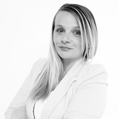 Laura Gries Iad Yvelines - Conseillère Immobilier Indépendante