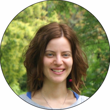 Adrienn Yoga (Vinyasa Flow)