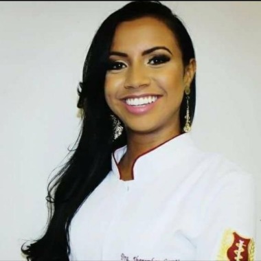 Jhenypher Gomes