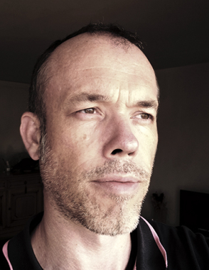 Stéphane Rolland
Graphiste 2D / 3D / PAO / Webdesign / motion design / visualisation 3D archi
0698424590
stefrolland@yahoo.fr
http://srolland.fr.ht